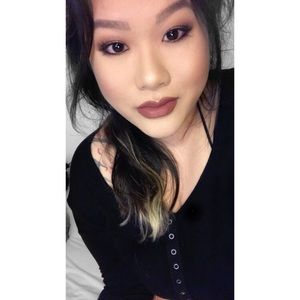 Meet your Posher, Vi